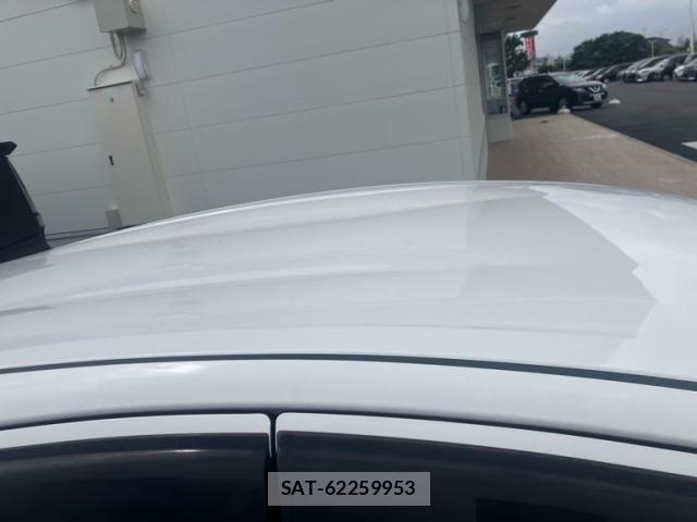 Toyota AQUA 2013-08 8878695-5
