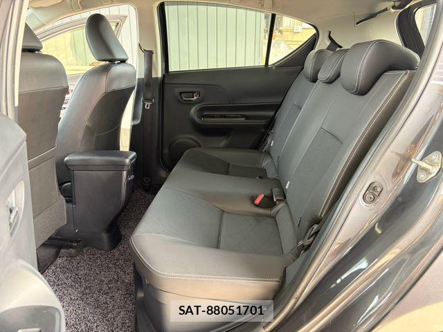 Toyota AQUA 2015-08 8878686-12