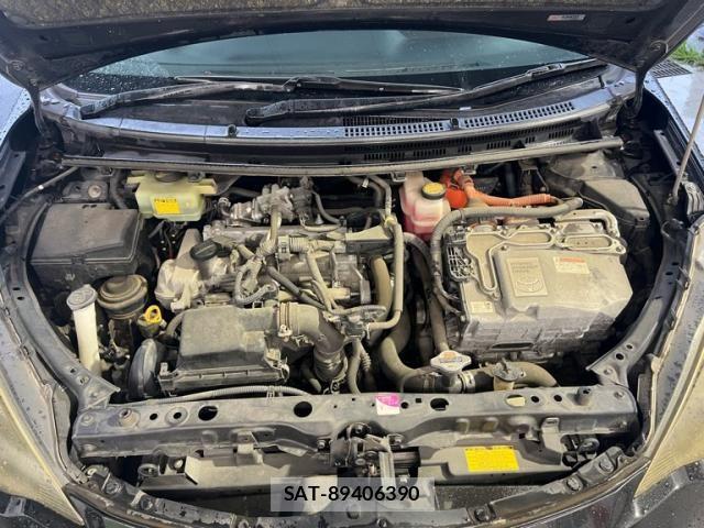 Toyota AQUA 2012-01 8878701-20