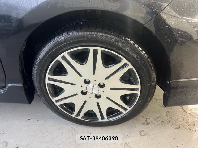 Toyota AQUA 2012-01 8878701-6