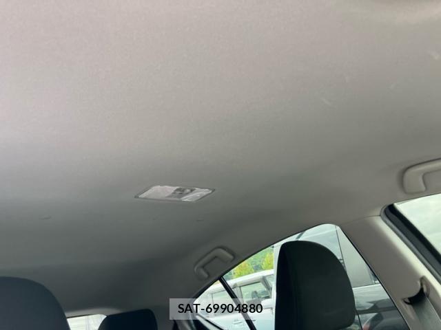 Toyota AQUA 2018-08 8878684-23