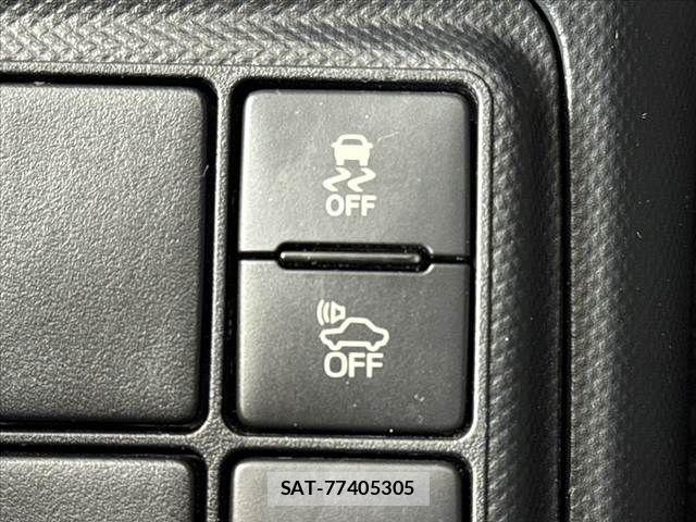 Toyota AQUA 2016-01 8878677-24