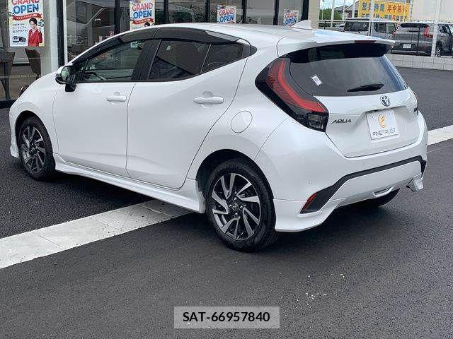 Toyota AQUA 2021-09 8878647-20