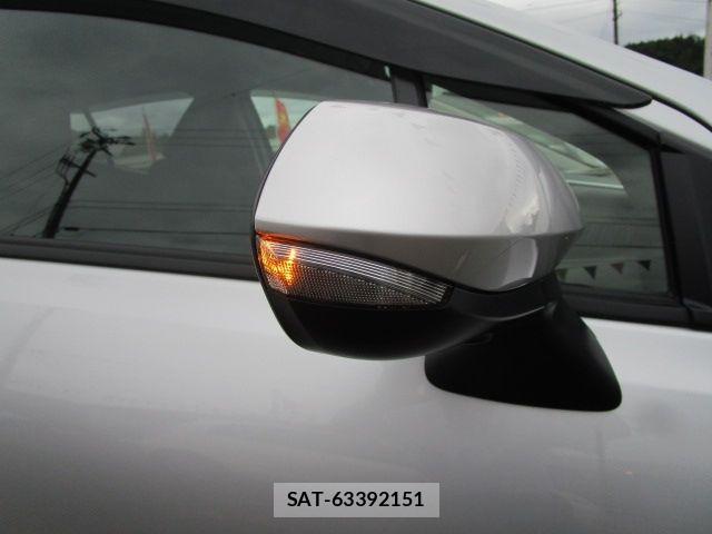 Toyota AQUA 2024-06 8878644-18