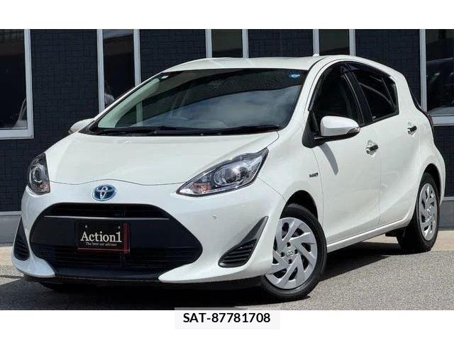 Toyota AQUA 2019-02 8878663-0
