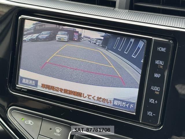 Toyota AQUA 2019-02 8878663-21