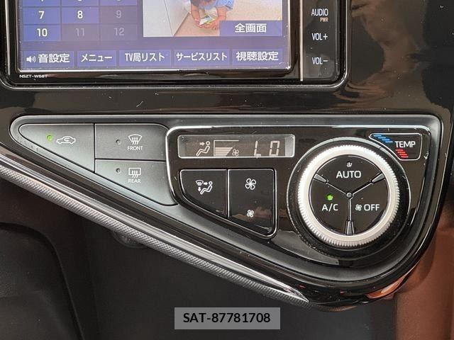 Toyota AQUA 2019-02 8878663-23