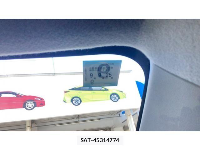 Toyota AQUA 2014-09 8878689-24