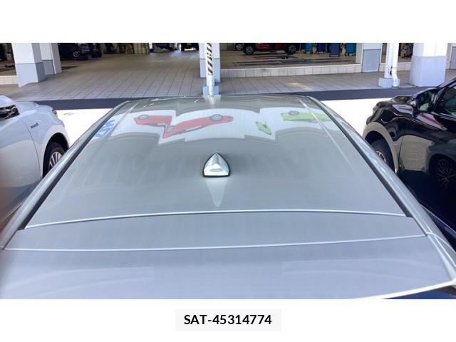 Toyota AQUA 2014-09 8878689-2