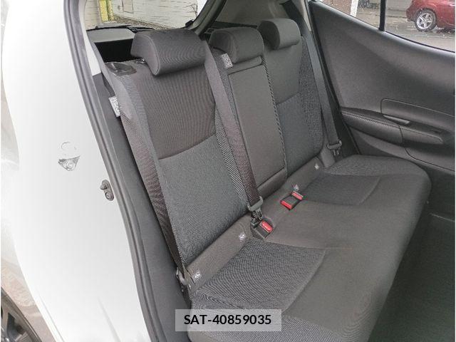 Toyota AQUA 2021-09 8878666-12