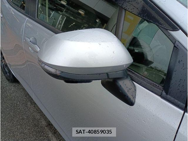 Toyota AQUA 2021-09 8878666-25