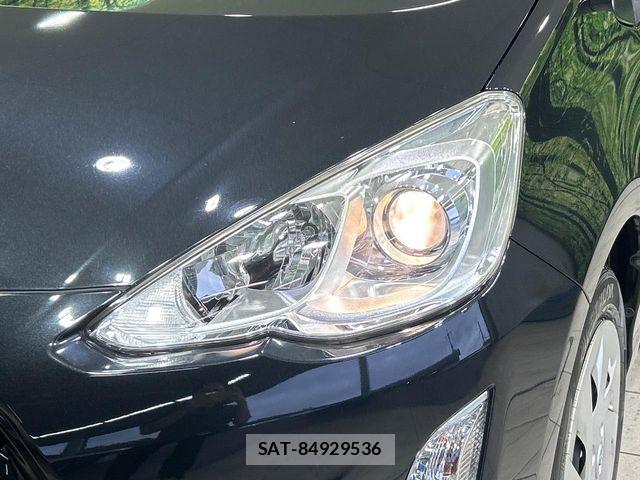 Toyota AQUA 2016-12 8878673-11