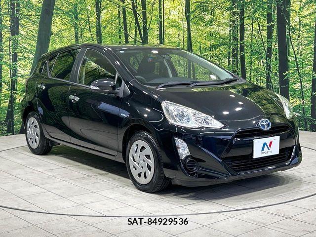 Toyota AQUA 2016-12 8878673-15