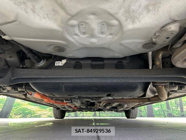 Toyota AQUA 2016-12 8878673-18