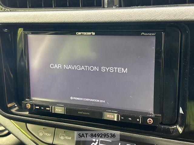 Toyota AQUA 2016-12 8878673-2