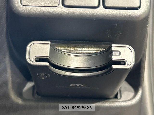 Toyota AQUA 2016-12 8878673-5