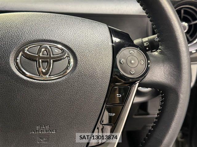 Toyota AQUA 2019-04 8878654-16