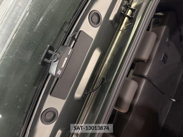Toyota AQUA 2019-04 8878654-18