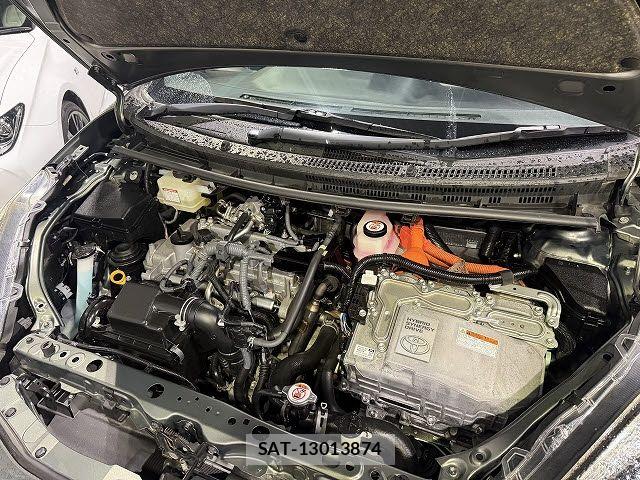 Toyota AQUA 2019-04 8878654-20