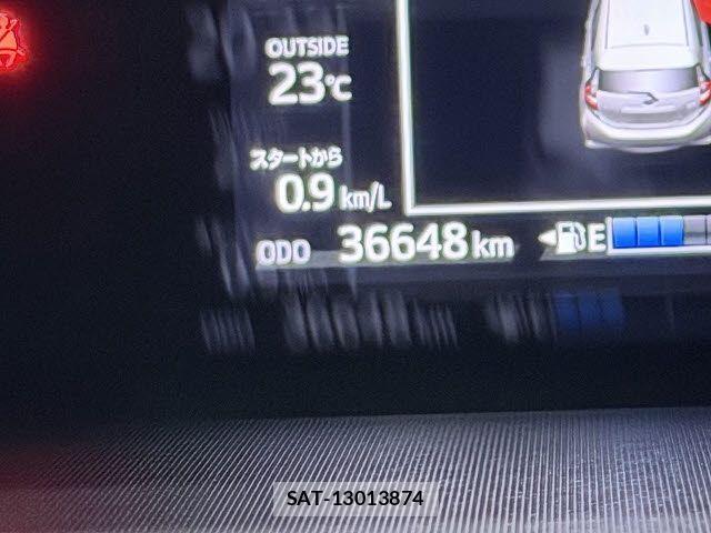 Toyota AQUA 2019-04 8878654-21