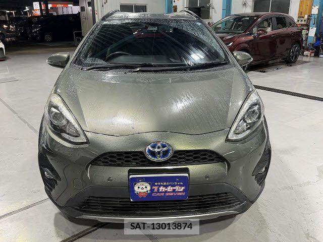 Toyota AQUA 2019-04 8878654-4