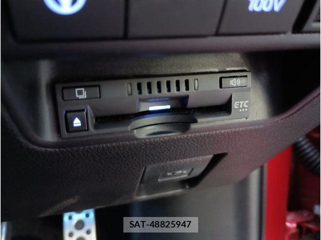 Toyota AQUA 2023-01 8878645-26