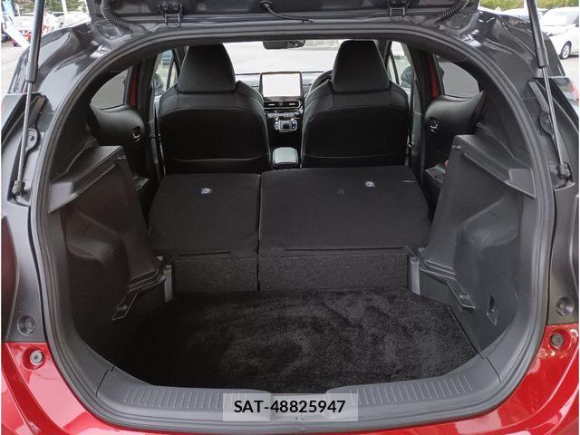 Toyota AQUA 2023-01 8878645-6