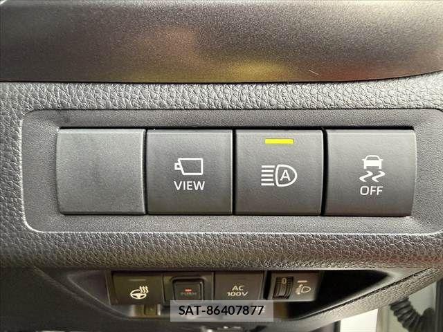 Toyota AQUA 2023-04 8878648-29