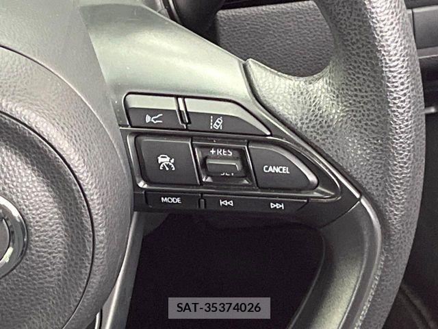 Toyota AQUA 2022-09 8878649-5