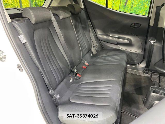 Toyota AQUA 2022-09 8878649-8