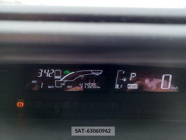 Toyota AQUA 2015-11 8878668-29