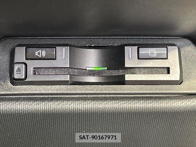 Toyota AQUA 2014-08 8878672-3
