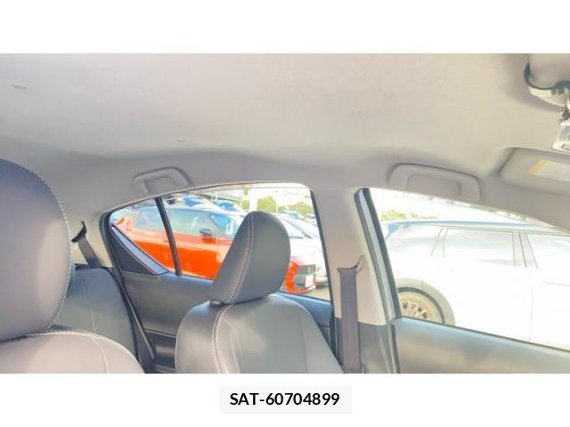 Toyota AQUA 2013-11 8878687-15