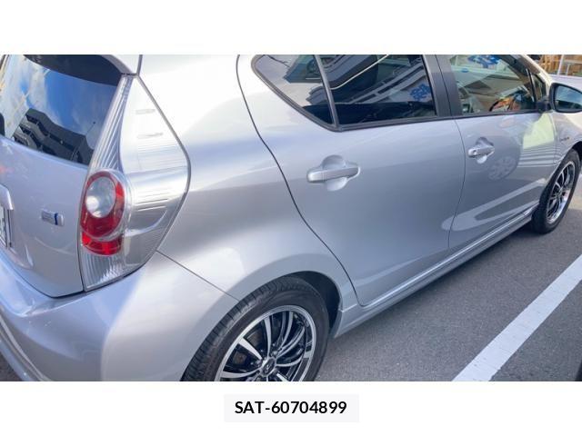 Toyota AQUA 2013-11 8878687-8