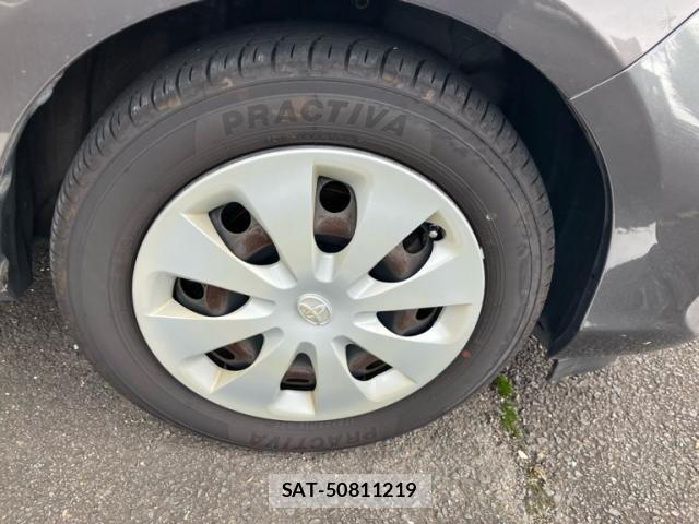 Toyota AQUA 2013-09 8878700-3