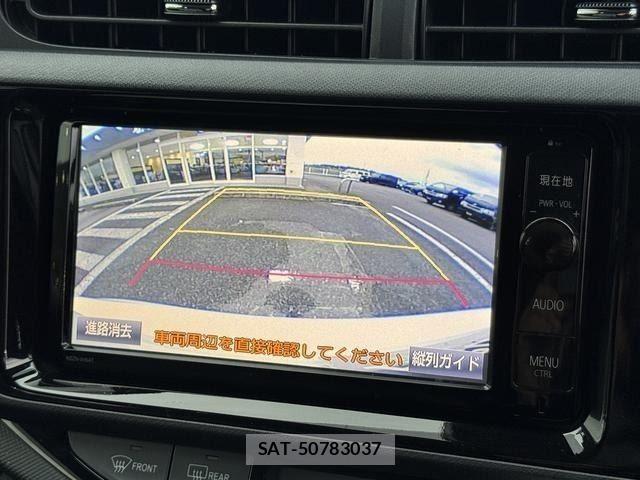 Toyota AQUA 2016-08 8878670-22