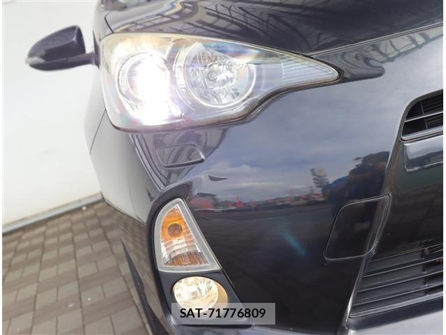 Toyota AQUA 2013-10 8878676-14