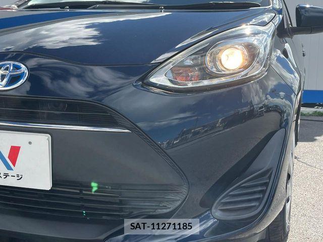 Toyota AQUA 2017-10 8878675-12