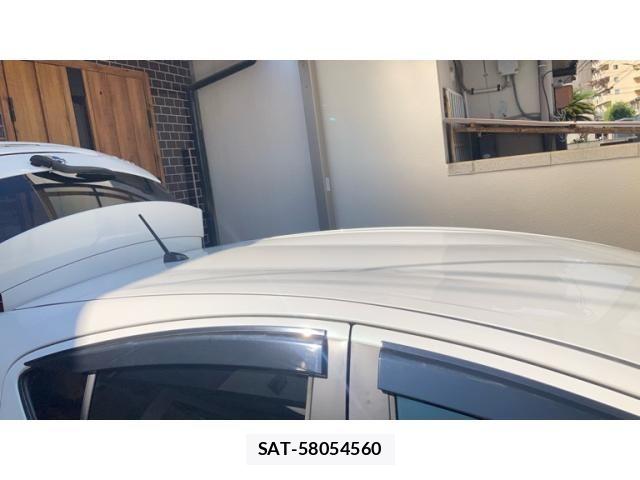 Toyota AQUA 2014-03 8878702-3