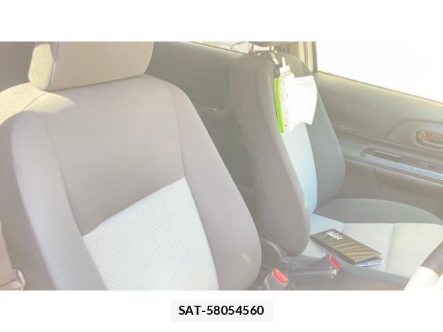 Toyota AQUA 2014-03 8878702-7