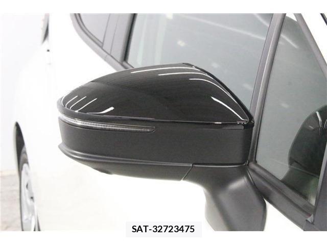 Toyota AQUA 2026-08 8878640-9