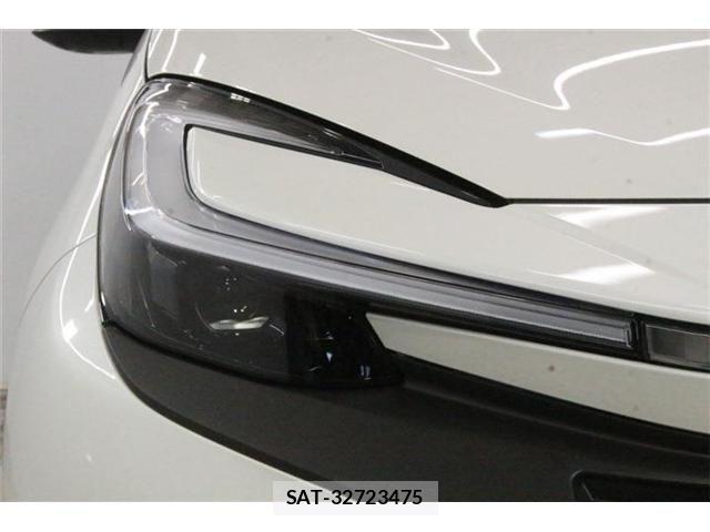 Toyota AQUA 2026-08 8878640-11