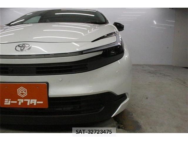 Toyota AQUA 2026-08 8878640-12