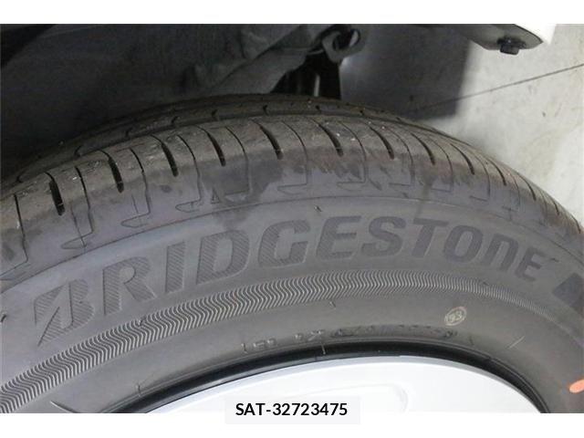 Toyota AQUA 2026-08 8878640-18