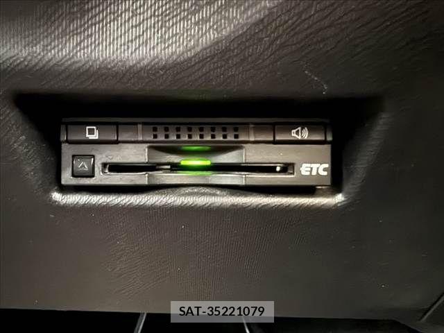 Toyota AQUA 2015-11 8878681-24