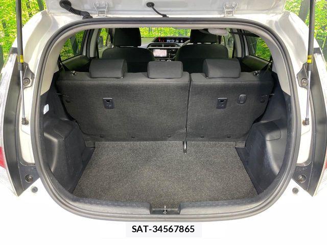 Toyota AQUA 2016-03 8878669-9