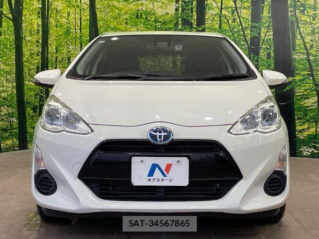 Toyota AQUA 2016-03 8878669-13