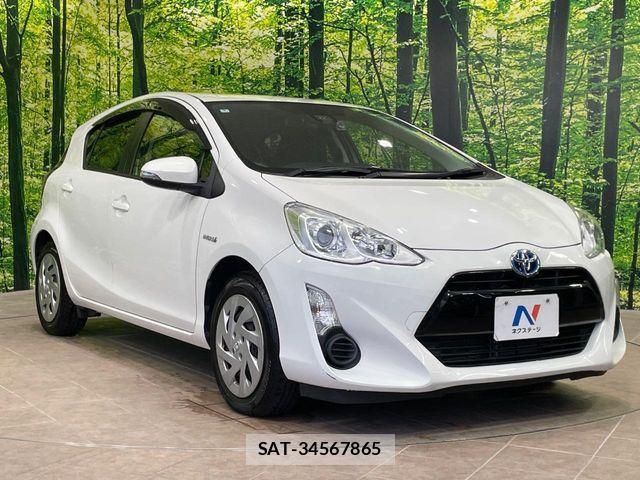 Toyota AQUA 2016-03 8878669-15