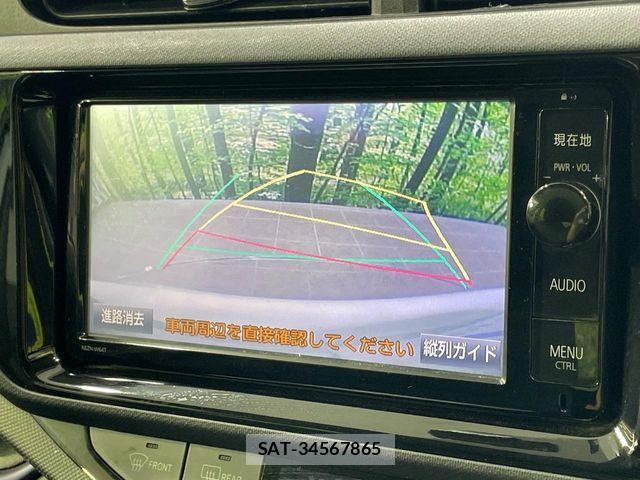 Toyota AQUA 2016-03 8878669-3