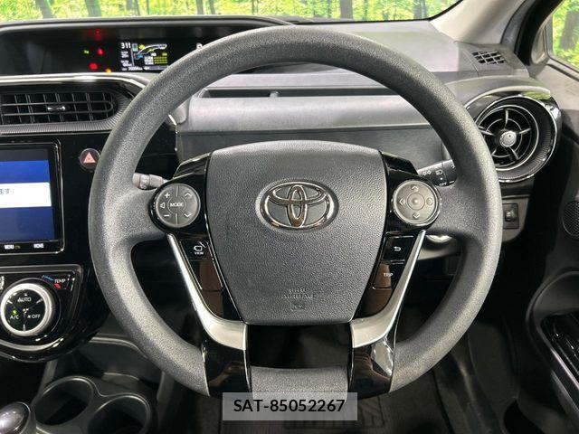 Toyota AQUA 2019-08 8878667-10